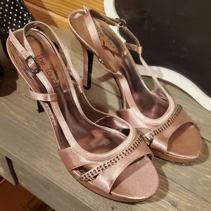 Dress shoes